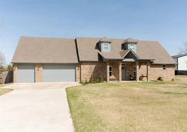 Homes for sale in Jones, OK | 2899 Pecan Ridge Cir, Jones, OK 73049 | MLS# 1206987