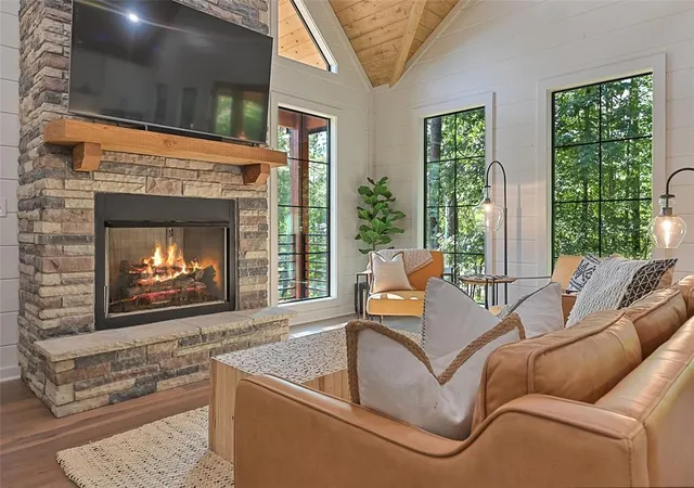 Photo 2 of Sale Pending at 42 Hickory Ridge Rd, Broken Bow, OK 74728 | MLS# 1207155 | Listing updated on 2026-09-22