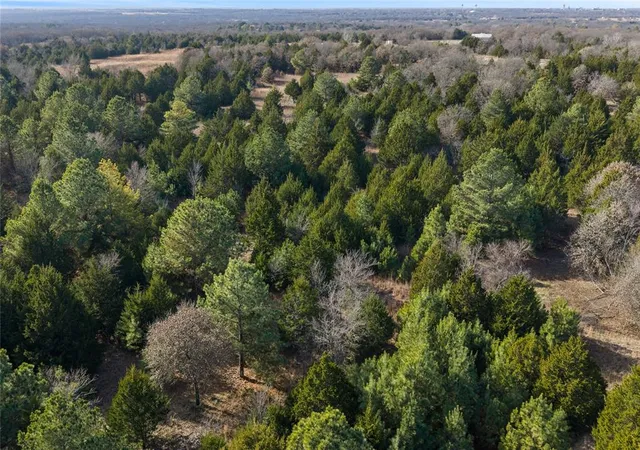 31st image of 1325 Firefly Ln, Ardmore, OK 73401 | MLS# 1207188