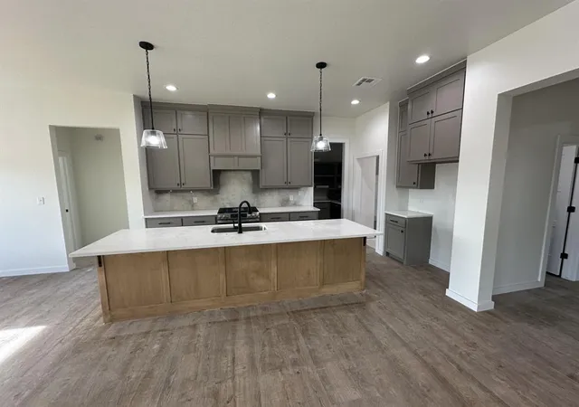 Photo 3 of Single family home for sale at 209 Outlander Way, Shawnee, OK 74804 | MLS# 1207211 | Listing updated on 2026-09-08