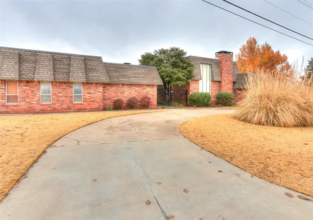 Homes for sale in Oklahoma City, OK | 2601 Nw 50Th St, Oklahoma City, OK 73112 | MLS# 1207295