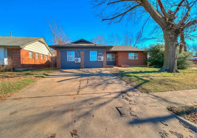 2nd image of 4300 Bonaparte Blvd, Oklahoma City, OK 73110 | MLS# 1207333