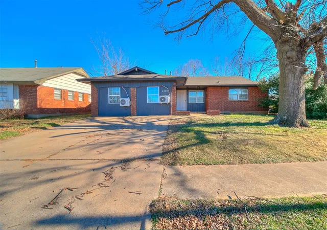 3rd image of 4300 Bonaparte Blvd, Oklahoma City, OK 73110 | MLS# 1207333