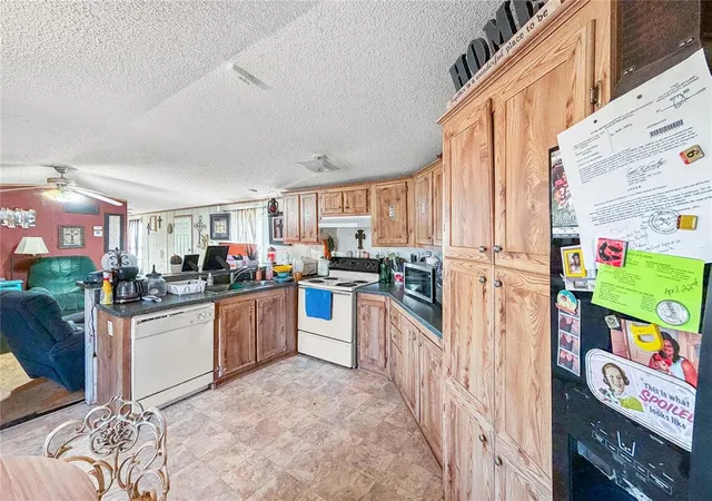5th image of 15195 N Ranch Rd, Calumet, OK 73014 | MLS# 1207468