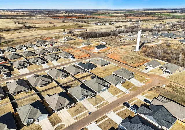 30th image of 495 Grand Sycamore Dr, Washington, OK 73093 | MLS# 1207544