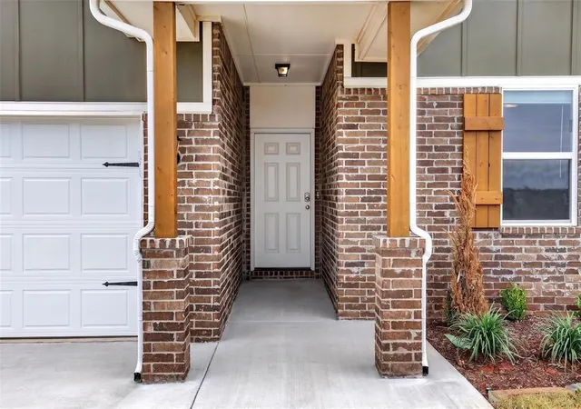 Photo 2 of Single family home for sale at 745 Cumberland Dr, Guthrie, OK 73044 | MLS# 1207709 | Listing updated on 2026-09-16