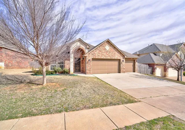 Photo 2 of Single family home for sale at 1805 Hobo St, Yukon, OK 73099 | MLS# 1207740 | Listing updated on 2026-01-03