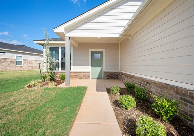 Photo 3 of Single family home for sale at 18020 Anthem Blvd, Edmond, OK 73012 | MLS# 1207829 | Listing updated on 2026-10-20