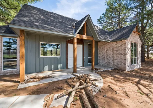 image of 9381 Tallpines Rd, Noble, OK 73068 | MLS# 1207842