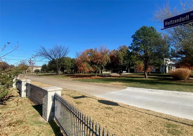 Photo 49 of Single family home for sale at 1725 Huntington Ave, Nichols Hills, OK 73116 | MLS# 1208063 | Listing updated on 2026-01-07