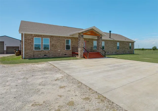 Homes for sale in Chandler, OK | 970589 St Hwy 18, Chandler, OK 74834 | MLS# 1208090