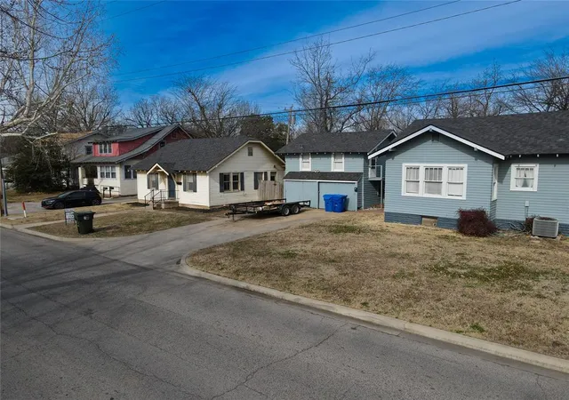 49th image of 820 Classen Blvd, Norman, OK 73071 | MLS# 1208301