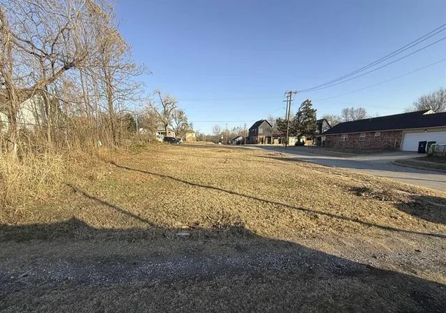 3rd image of 841 N Kate Ave, Oklahoma City, OK 73117 | MLS# 1208321