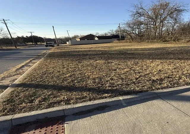 8th image of 841 N Kate Ave, Oklahoma City, OK 73117 | MLS# 1208321
