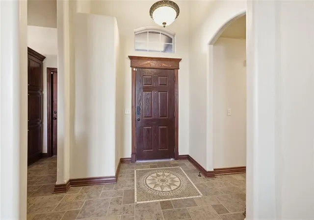 4th image of 9125 Sw 28Th St, Oklahoma City, OK 73128 | MLS# 1208815
