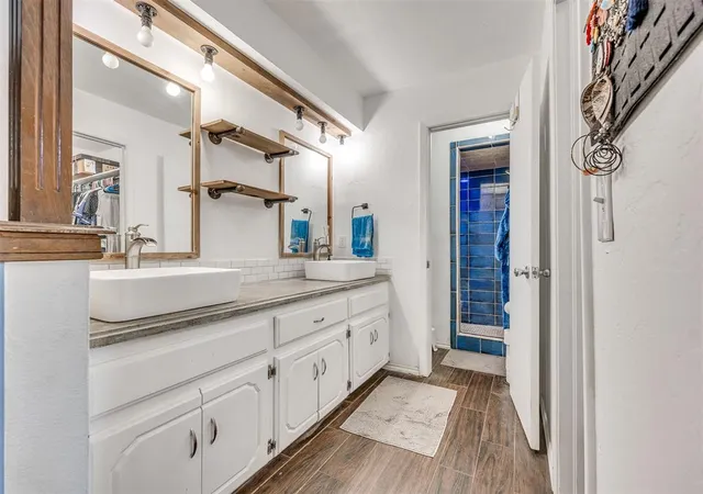Photo 3 of Single family home for sale at 6517 Dulane Cir, Oklahoma City, OK 73132 | MLS# 1208870 | Listing updated on 2026-07-03