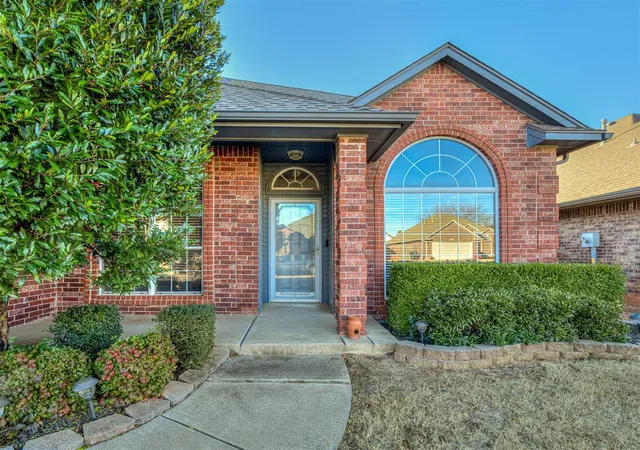 Photo 4 of Single Family Residence at 1824 NE 11th Street, Moore, OK 73160 | MLS# 1208904 | | Sold on 2026-04-29