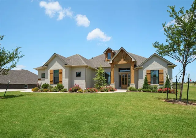 Photo 3 of Single family home for sale at 9217 SW 90th Street, Mustang, OK 73064 | MLS# 1208938 | Listing updated on 2026-07-21