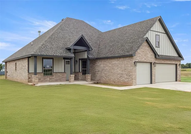 1st image of 1925 Valley Ranch Rd, Blanchard, OK 73010 | MLS# 1209067