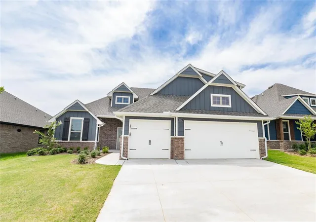 Photo 2 of Single family home for sale at 2216 Nw 171st Street, Edmond, OK 73012 | MLS# 1209108 | Listing updated on 2026-08-10