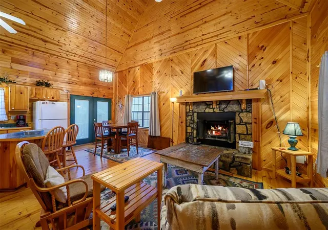 Photo 3 of Single family home for sale at 66 Laurel Branch Ln, Broken Bow, OK 74728 | MLS# 1209148 | Listing updated on 2026-01-11