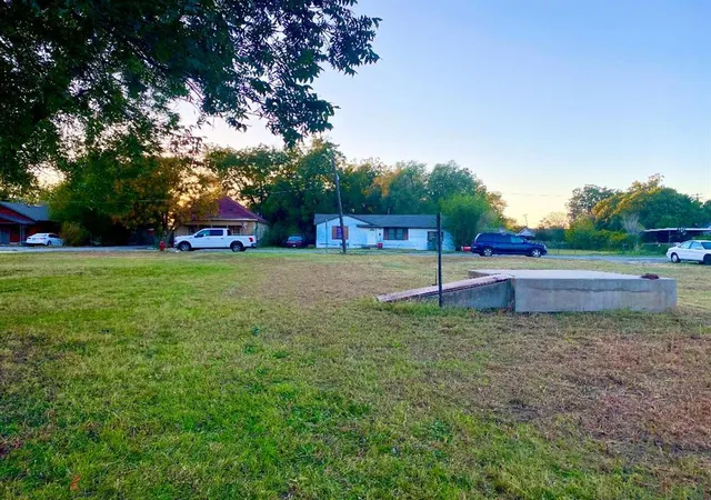 Photo 4 of Land for sale at 414 N Hardin St, Mangum, OK 73554 | MLS# 1209182 | Listing updated on 2026-07-03