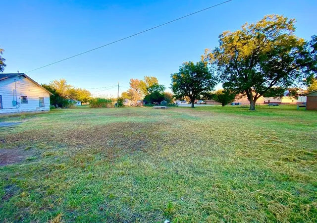 Homes for sale in Mangum, OK | 414 N Hardin St, Mangum, OK 73554 | MLS# 1209182