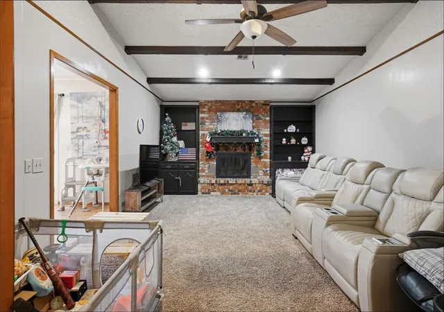 Homes for sale in Mangum, OK | 405 W Adams St, Mangum, OK 73554 | MLS# 1209189