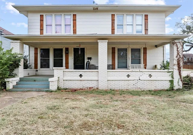 5th image of 1005 E Noble Ave, Guthrie, OK 73044 | MLS# 1209255