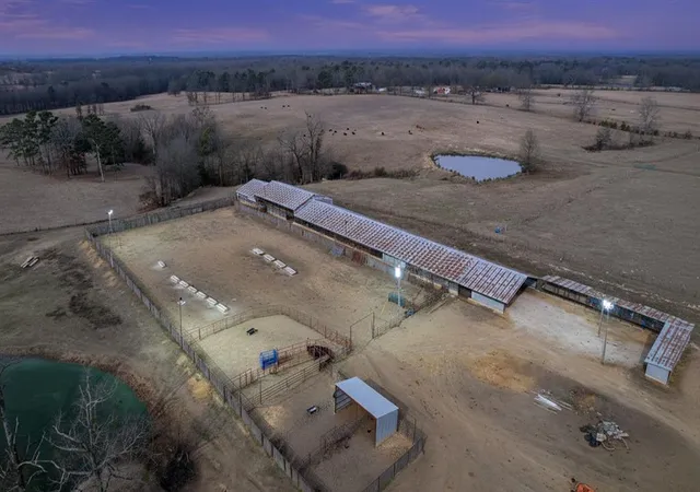 3rd image of 2539 Rhoden Rd, Broken Bow, OK 74728 | MLS# 1209259