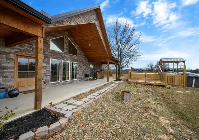 5th image of 2539 Rhoden Rd, Broken Bow, OK 74728 | MLS# 1209259