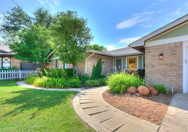 Photo 3 of Sale Pending at 6112 Shaftsbury Rd, Oklahoma City, OK 73132 | MLS# 1209272 | Listing updated on 2026-08-26