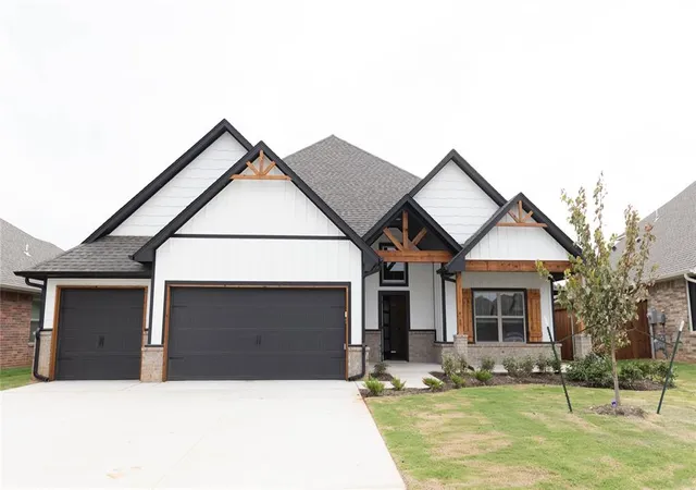 2nd image of 8704 Kate Xing, Yukon, OK 73099 | MLS# 1209332