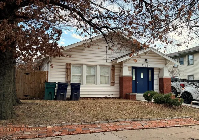 3rd image of 1224 Nw 28Th St, Oklahoma City, OK 73106 | MLS# 1209350