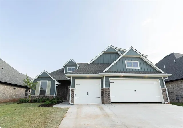 Photo 2 of Single family home for sale at 9209 Nw 86th Street, Yukon, OK 73099 | MLS# 1209355 | Listing updated on 2026-07-21