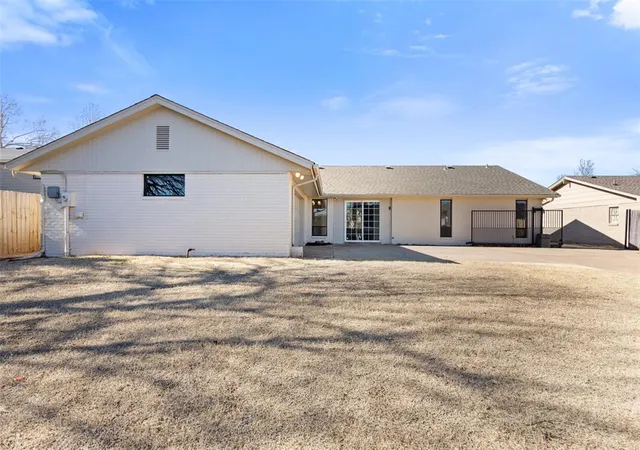Homes for sale in Oklahoma City, OK | 11416 Leaning Elm Rd, Oklahoma City, OK 73120 | MLS# 1209428