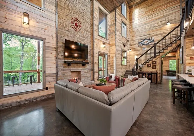 3rd image of 61 Stubby Trl, Broken Bow, OK 74728 | MLS# 1209451