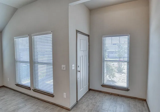 5th image of 432 Pergola St, Yukon, OK 73099 | MLS# 1209550