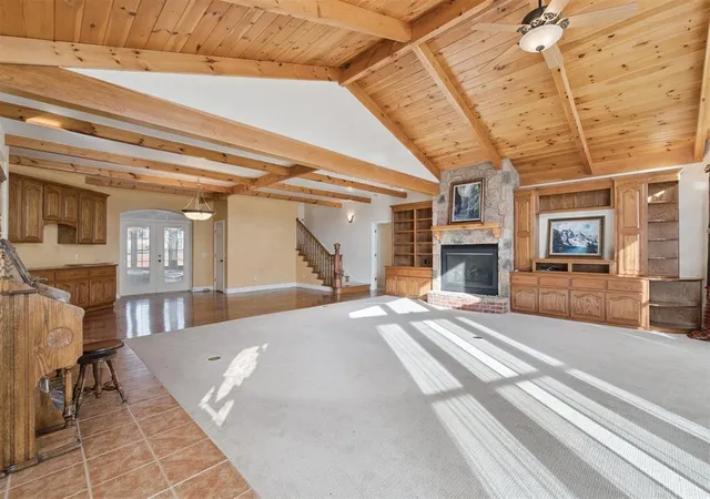 Photo 4 of Single family home for sale at 2909 N Santa Fe Ave, Edmond, OK 73003 | MLS# 1209561 | Listing updated on 2026-07-01