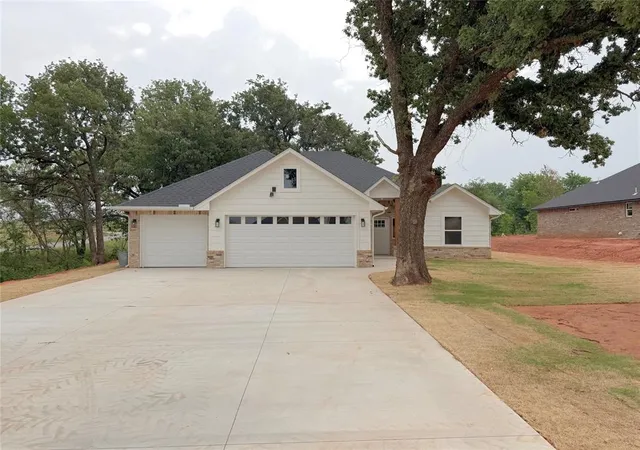 Homes for sale in Blanchard, OK | 2201 Winter Ridge Rd, Blanchard, OK 73010 | MLS# 1209578