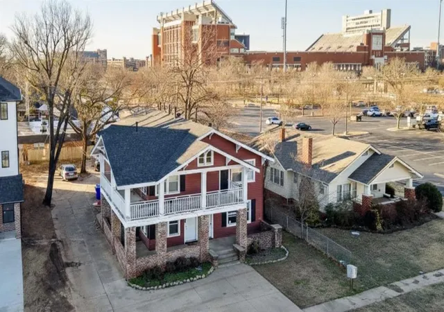 4th image of 132 Page St #130/132, Norman, OK 73069 | MLS# 1209599