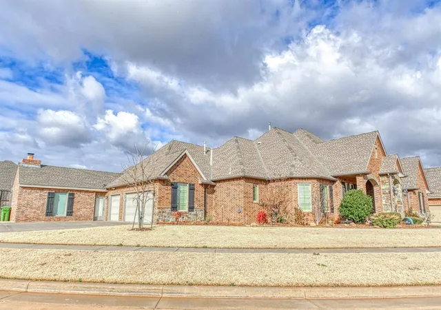 Homes for sale in Yukon, OK | 2233 War Eagle Ln, Yukon, OK 73099 | MLS# 1209607