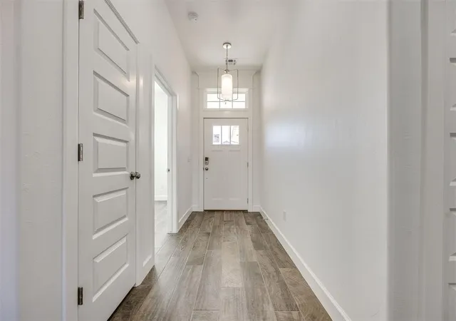 3rd image of 2917 Kingswood Dr, Norman, OK 73071 | MLS# 1209723