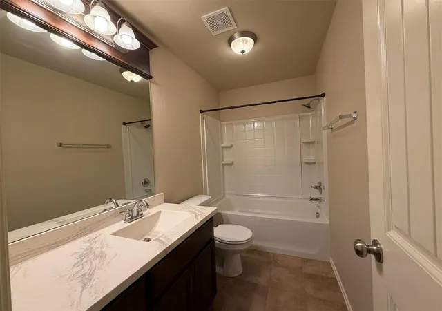 5th image of 19128 Espada Dr, Edmond, OK 73012 | MLS# 1209783