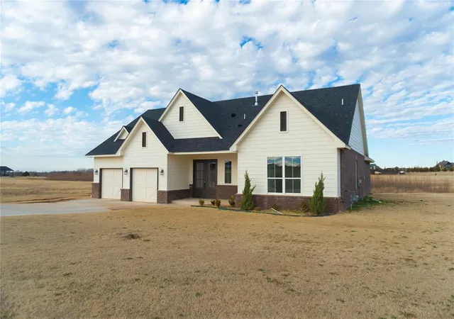 2nd image of 4327 Largo Lake, Edmond, OK 73025 | MLS# 1209809