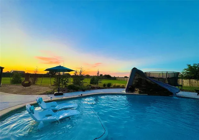 2nd image of 711 Se Stephany Dr, Piedmont, OK 73078 | MLS# 1209904