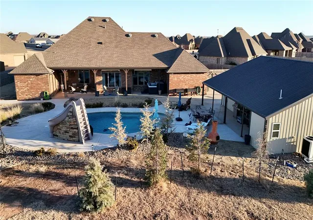 3rd image of 711 Se Stephany Dr, Piedmont, OK 73078 | MLS# 1209904