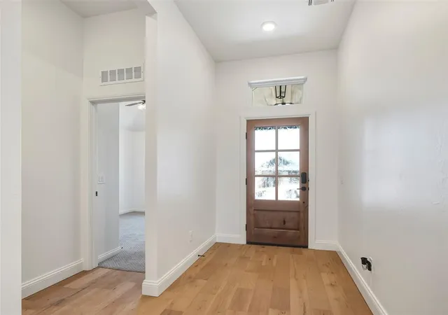 Photo 3 of Single family home for sale at 16208 Dakota Dr, Oklahoma City, OK 73170 | MLS# 1210124 | Listing updated on 2026-06-09