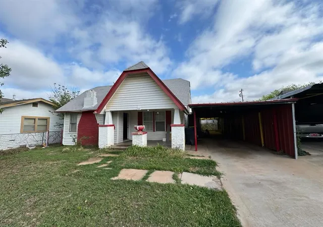 Homes for sale in Oklahoma City, OK | 929 Sw 28th St, Oklahoma City, OK 73109 | MLS# 1210163