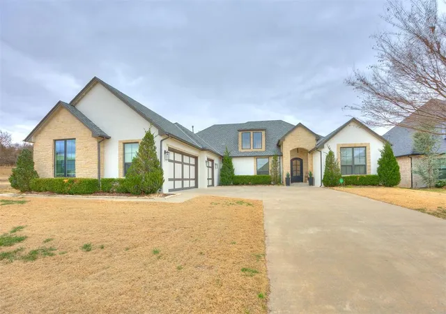 2nd image of 4404 Las Colinas Ln, Norman, OK 73072 | MLS# 1210177